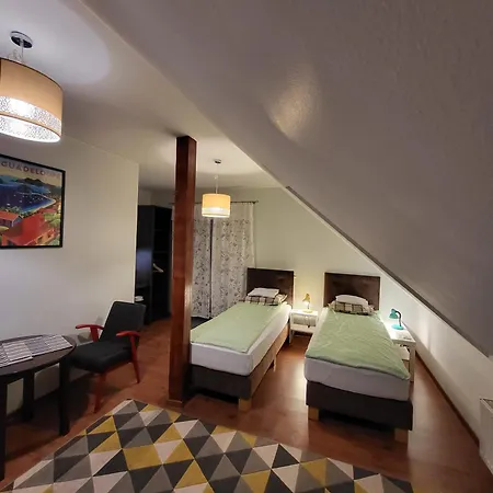Pod 22 Homestay